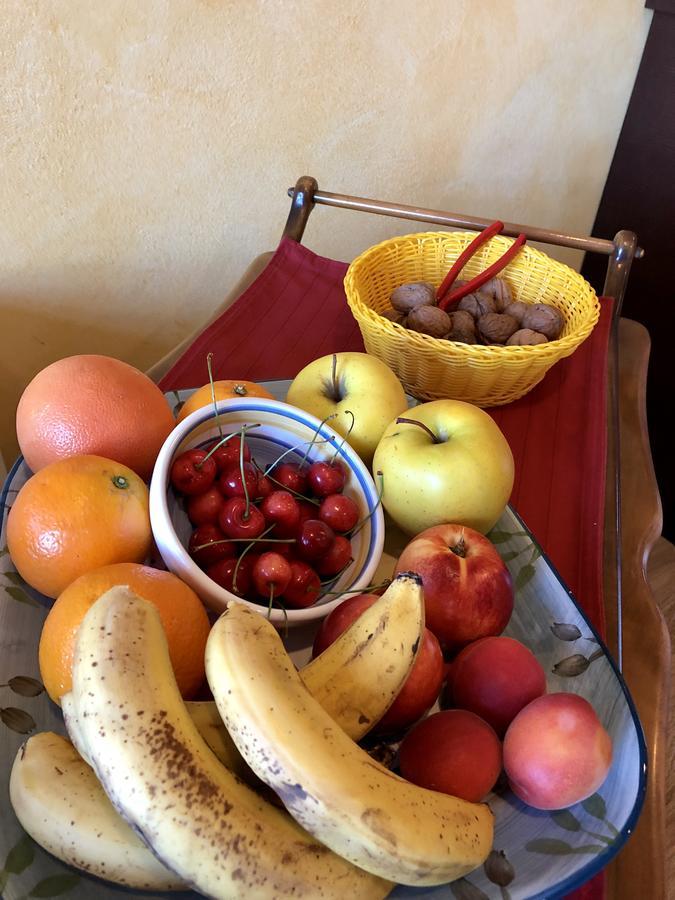 Hotel Visconti Cardano Al Campo Εξωτερικό φωτογραφία